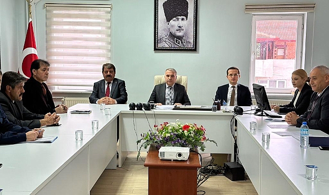 Dinarda kadına yönelik şiddet toplantısı
