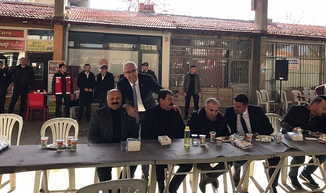 Belediye Başkanımız Nihat Sarı, Şehit Köroğlu’nun Mevlid programına katıldı