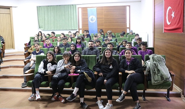 Belediyemizin destekleriyle "Buğday Tanesi " filmi öğrencilerimizin izlenimine sunuldu