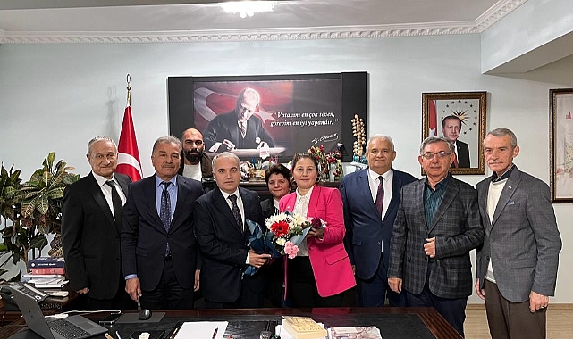 İYİ Parti Dinar İlçe Teşkilatından Kaymakam Kemal Duru'ya Ziyaret
