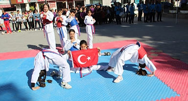Dinar’da Spor Haftası Kutlandı