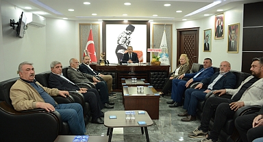 CHP Dinar İlçe Başkanı Ali Arıkan, Veysel Topçu'ya Ziyarette Bulundu 