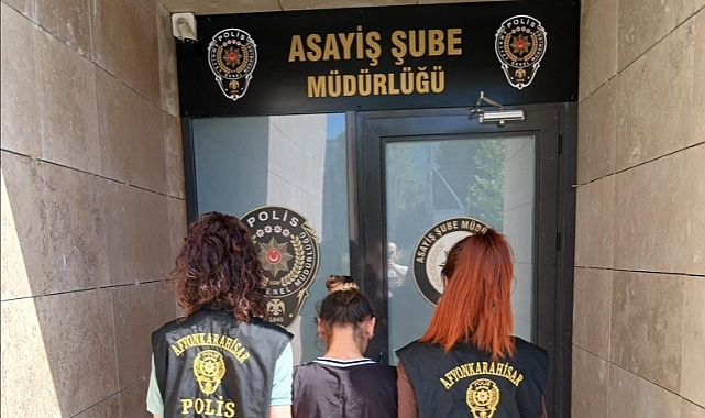 Afyonkarahisar İl Emniyet Müdürlüğü, 1 Yıl 8 Ay Hapis Cezası Bulunan Şahsı Yakaladı