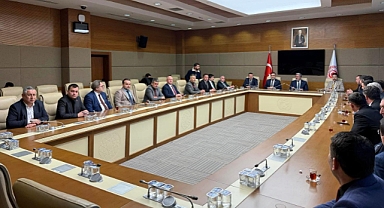 Dinar Kaymakamı Kemal Duru, TBMM’de AK Parti Milletvekillerini Ziyaret Etti 
