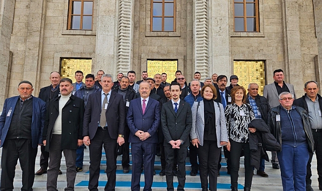 MHP Afyonkarahisar Milletvekili Mehmet Taytak, Emirdağ Heyetini TBMM’de Ağırladı