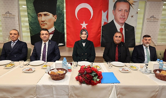 Vali Yiğitbaşı Muhtarlarla İftar Programında Buluştu