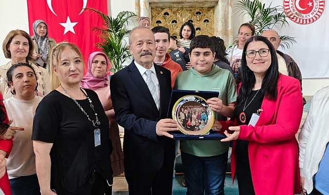 Taytak, Özel Bireyli Çocukları TBMM’de ağırladı