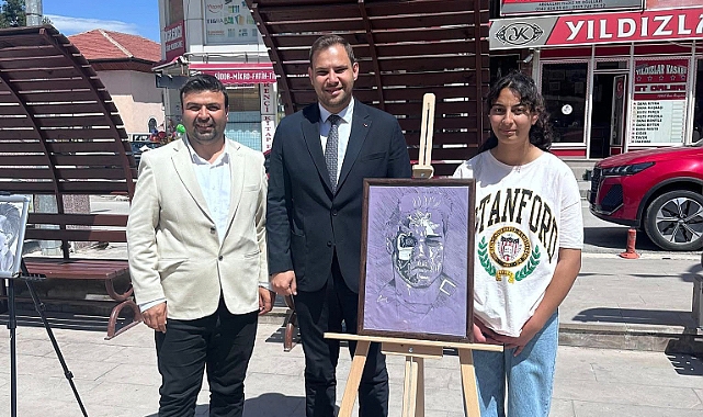 AK Parti Dinar İlçe Başkanı Av. Hüseyin Demir’den Eğitime ve Sanata Destek