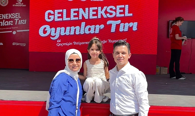 Dazkırı’da Gençler Geleneksel Oyun Tırıyla Dolu Dolu Bir Gün Geçirdi! 