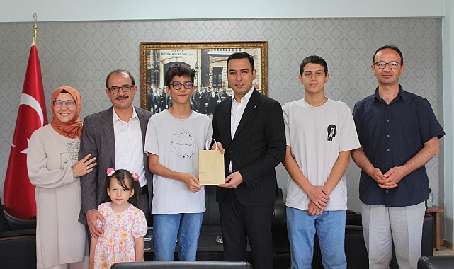 LGS’de Başarı Gösteren Öğrencilerden Kaymakamımıza Ziyaret