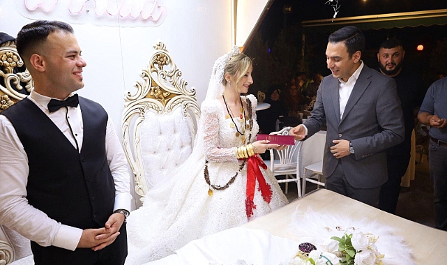 Kaymakamımız Hasan UĞUZ, Başkan Hasan CEYLAN’ın Oğlunun Düğününe Katıldı