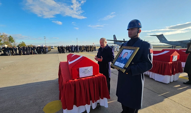Mehmet Taytak, Şehit Askerlerimiz İçin Düzenlenen Törene Katıldı