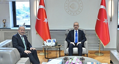 MHP Afyonkarahisar Milletvekili Mehmet Taytak, Ulaştırma ve Altyapı Bakanı Abdulkadir Uraloğlu’nu Ziyaret Etti