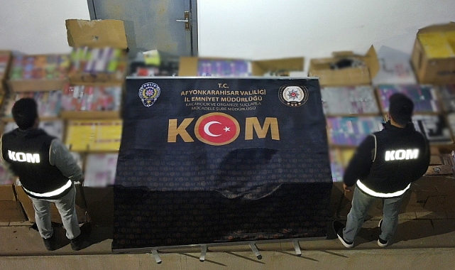 Çekici ve Dorsede Dev Kaçakçılık: Afyon'da Milyonluk Ürün Ele Geçirildi!