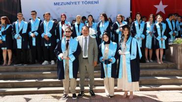 AKÜ 2025-2026 Akademik Yılı Mezuniyet Töreni Gerçekleştirildi